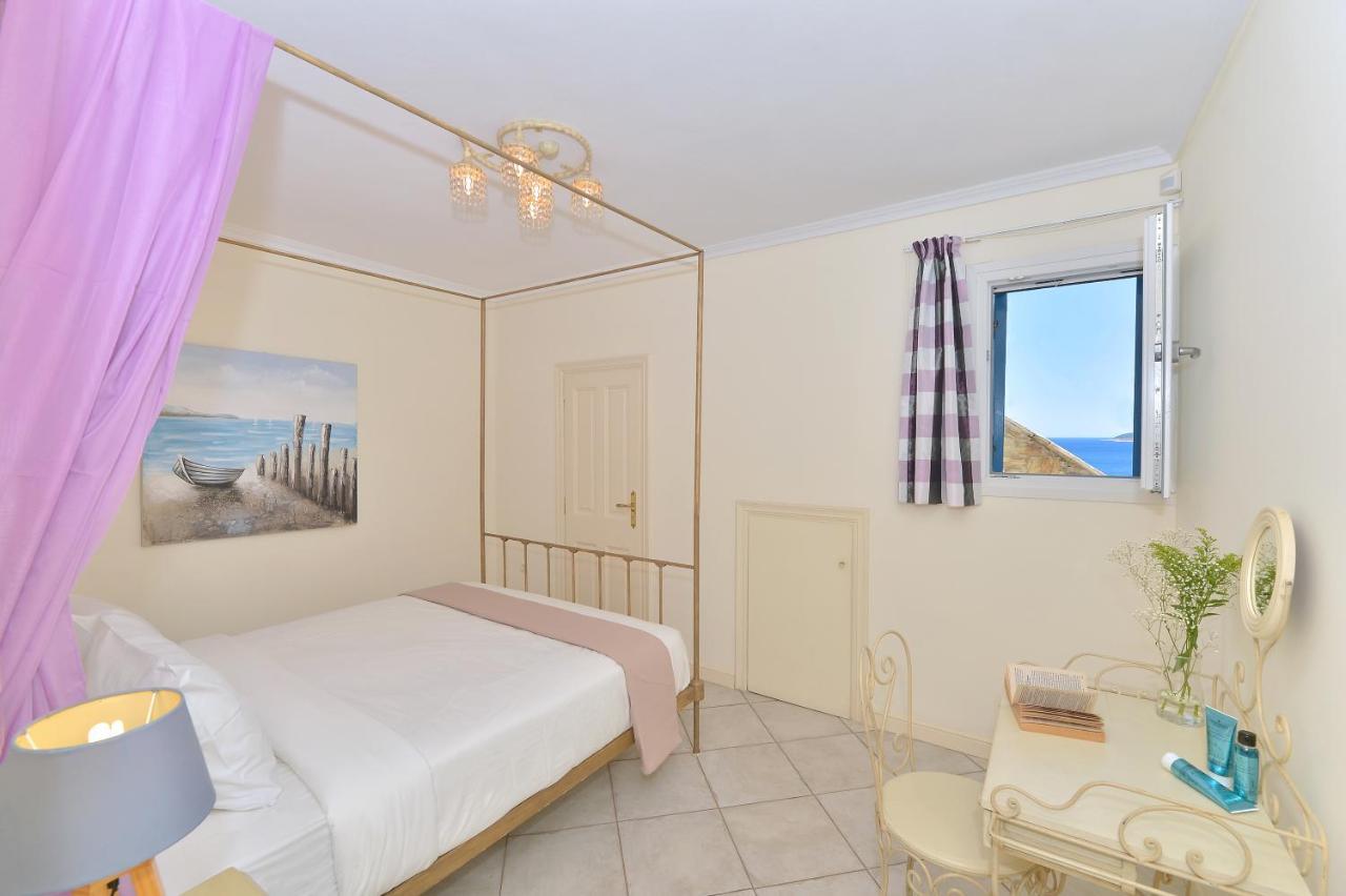 Andros Homes Sea Side Apartment & Studio Gávrio Kültér fotó